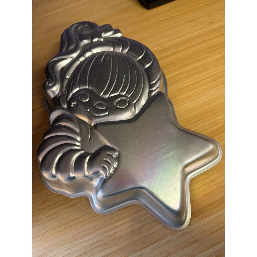 Vintage Wilton Rainbow Brite Cake Pan 1983 Hallmark Aluminum Character Mold‎